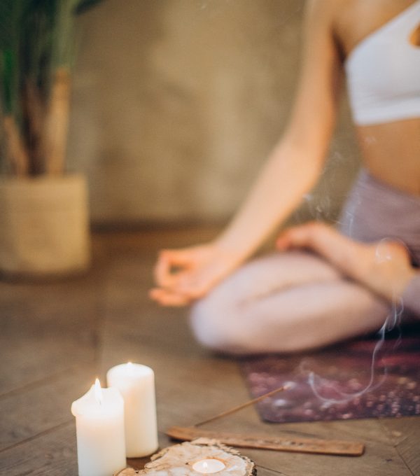 OM Nedir? Meditasyonda Kullanılan Kutsal Ses